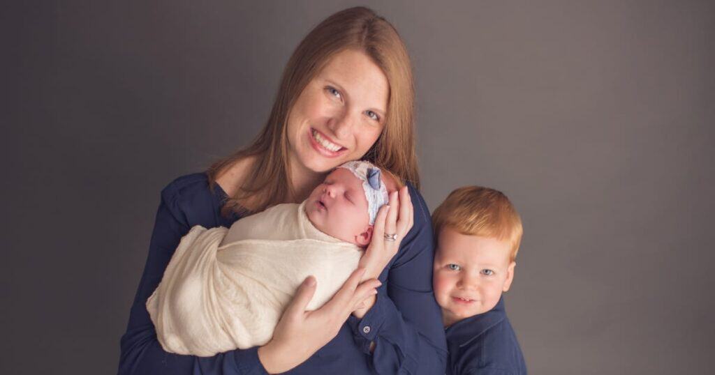Postpartum Doula Rebecca Towner and children