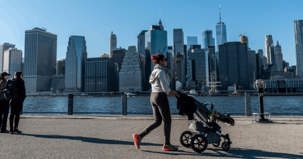 what-baby-nurse-does