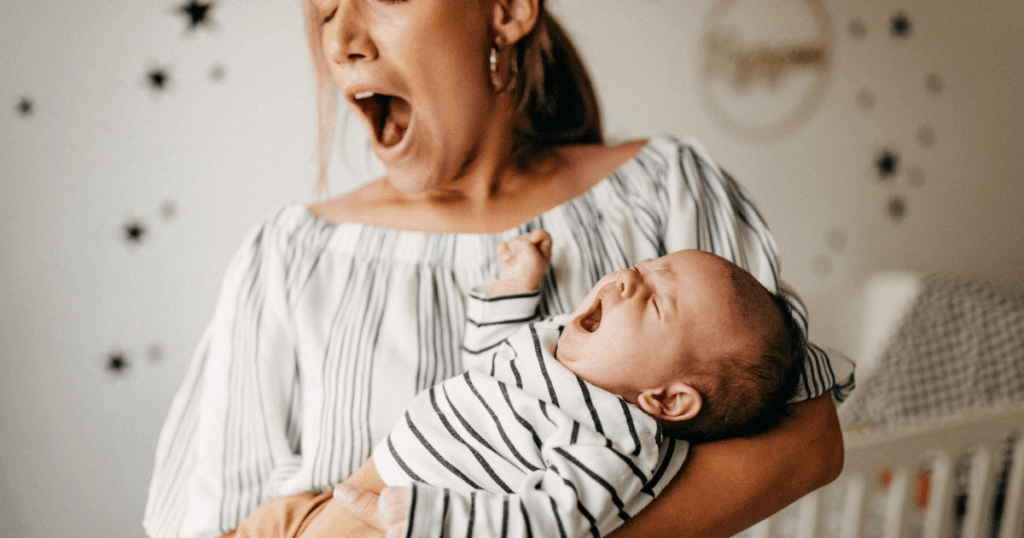 postpartum-sleep-deprivation