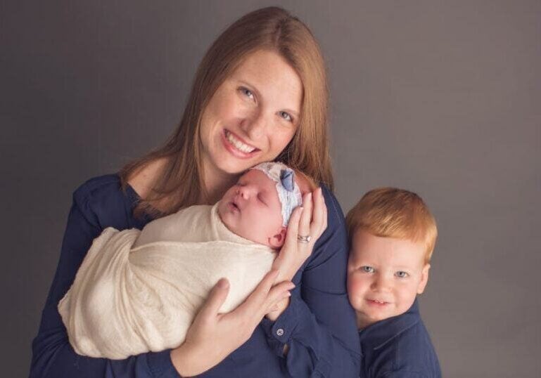 Postpartum Doula Rebecca Towner and children